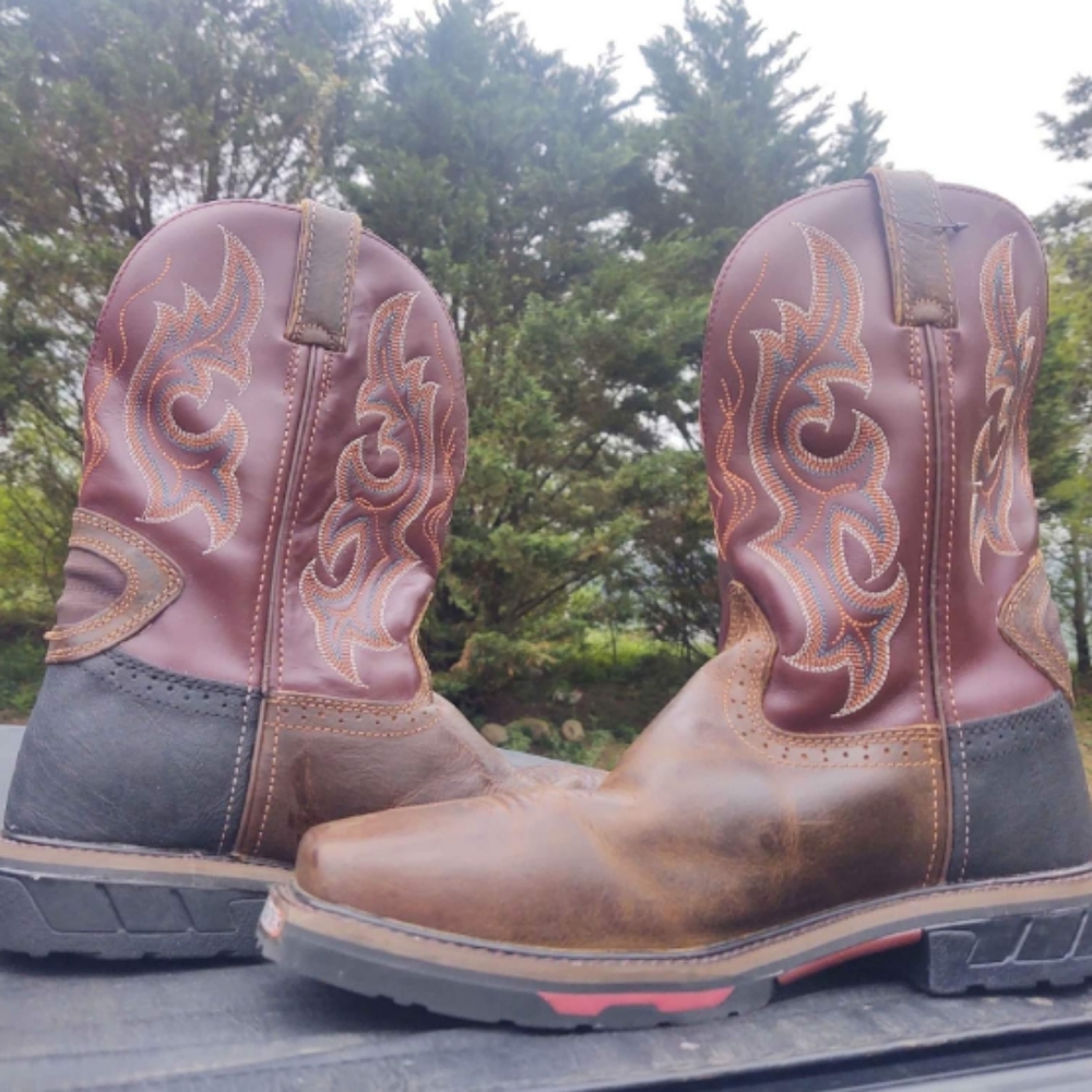 Justin's Composite work boots